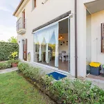 Mango Apartment